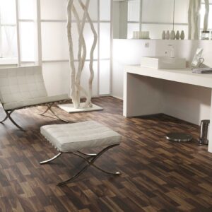 CUSHIONED VINYL FLOORING ROLLS (6)