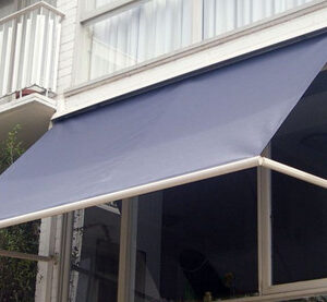 DROP ARM AWNINGS (4)