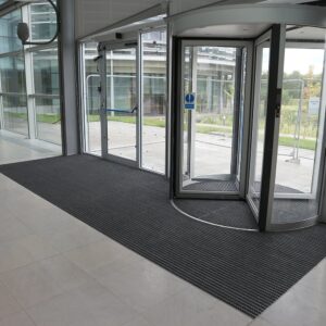ENRTY CARPET (7)