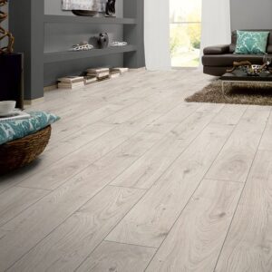 LAMINATE FLOORING (2)
