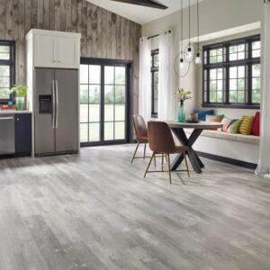 LUXURY VINYL PLANKS (1)
