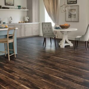 LUXURY VINYL PLANKS (7)