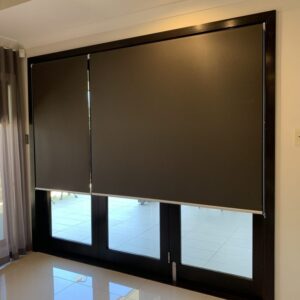 ROLLER BLINDS (13)