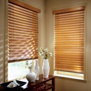 WOODEN VENETIAN BLINDS (10)