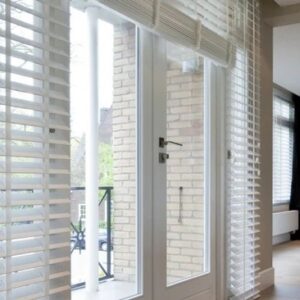 WOODEN VENETIAN BLINDS (4)