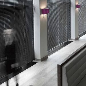 WOODEN VENETIAN BLINDS (8)